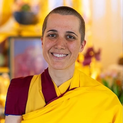 Gen Kelsang Jikgyob Portrait der buddhistischen Nonnen Gen Kelsang Jikgyob